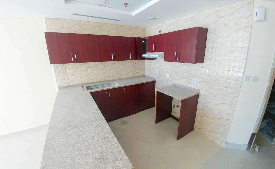 Oasis-Tower-Dubai-Sports-City kitchen